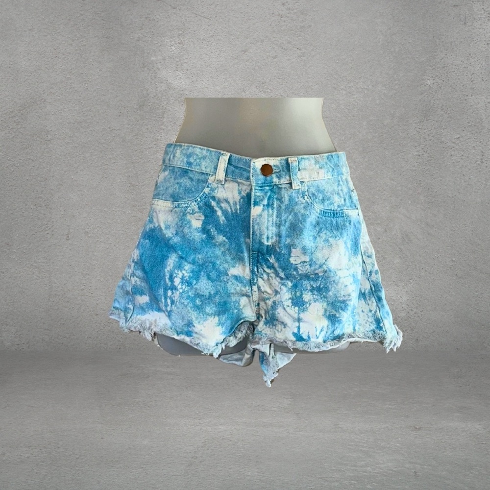 Stylish Blue Tie-Dye Women Shorts